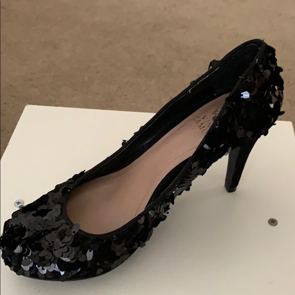 Vince Camuto VC-Zella blk sequence Pumps size 7